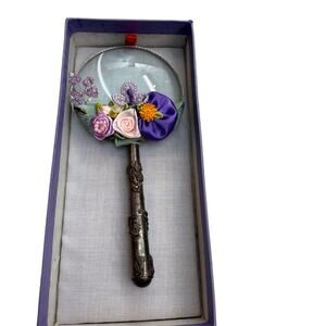 Vintage Magnifying Glass Embellished With Flowers Beading Embossed Handle